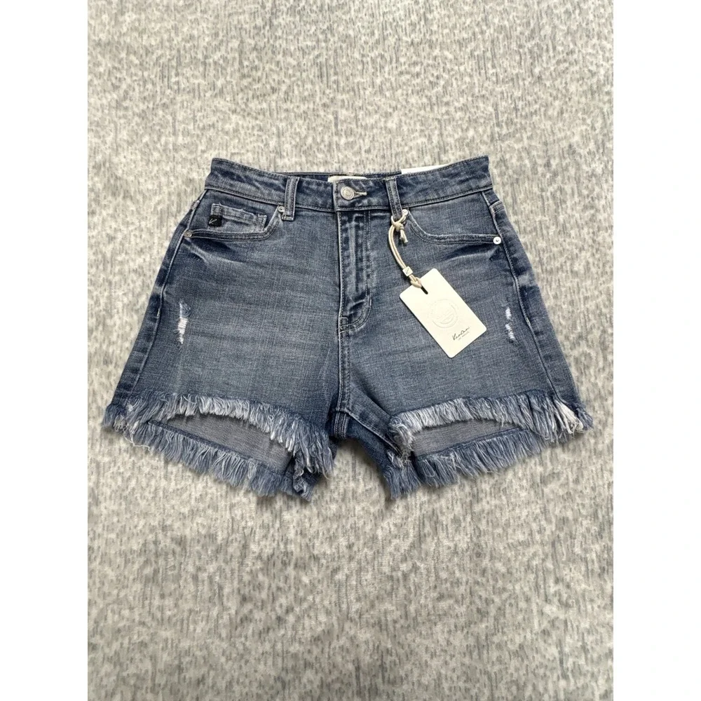 Kancan The Mom II Short High Rise Medium Wash Frayed Denim KC70092M Size 3/25 03